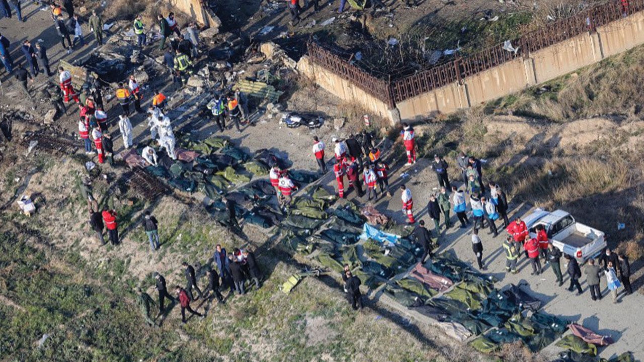 ركابها قُتلوا جميعًا.. «بيان رسمي» يفضح رواية إيران حول حادثة الطائرة الأوكرانية