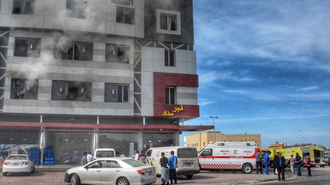 مدني جدة: إخماد حريق بغرف نوم فندقية.. ونقل 6 مصابين إلى المستشفى
