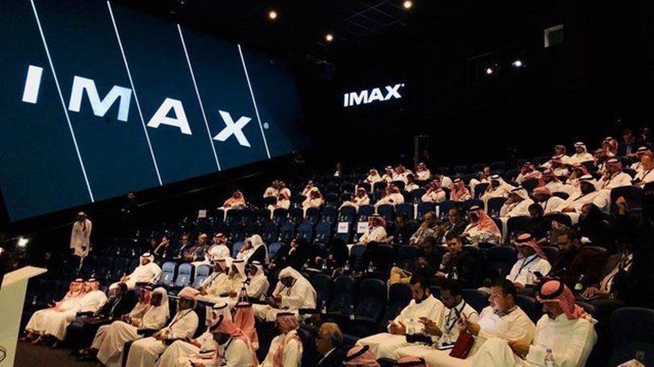 دراسة بريطانية: فوائد صحية وعقلية لمشاهدة الأفلام في دور العرض