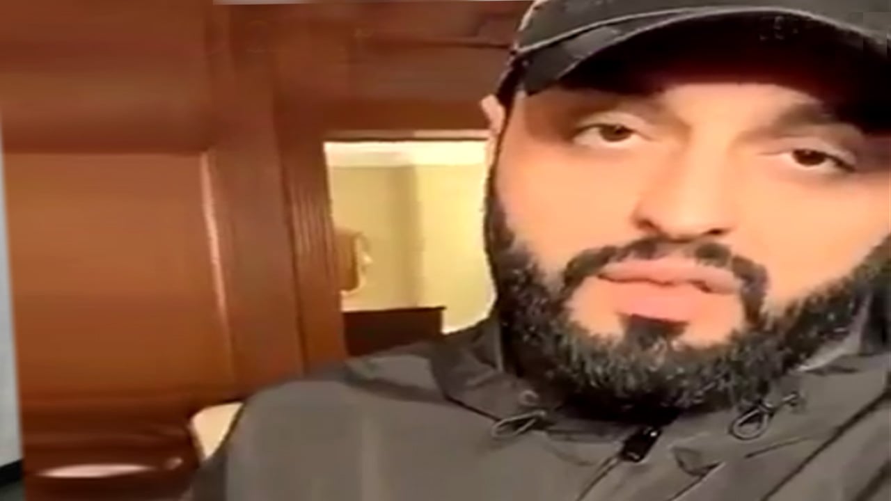 بالفيديو.. منصور الرقيبة: أعتذر عن تهريب الطيور.. والسفارة أنقذتنا من التوقيف