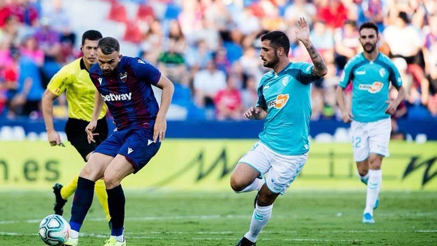 أوساسونا يهزم ليفانتي بثنائية نظيفة في الدوري الإسباني
