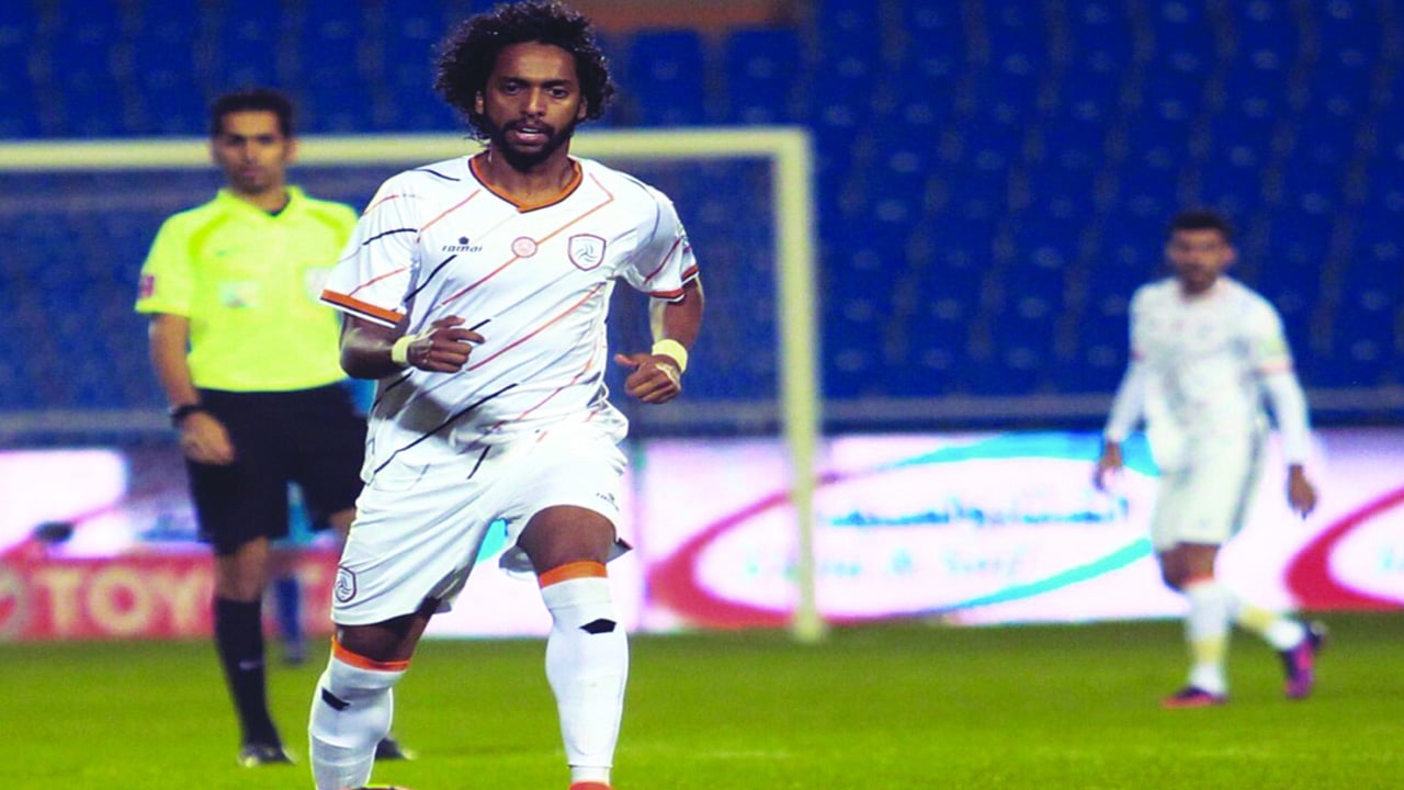 أرقام عبدالمجيد الصليهم صفقة النصر «المميزة»