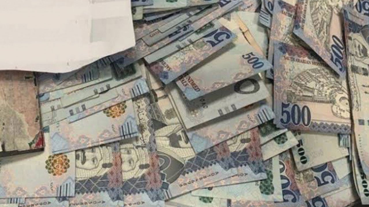 النيابة العامة توضح تأثير «غسل الأموال» على الأنشطة التجارية