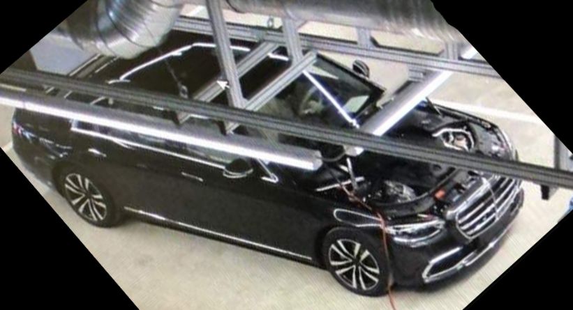 مرسيدس S-Class موديل 2021 تظهر بدون تمويه بتصميم مذهل
