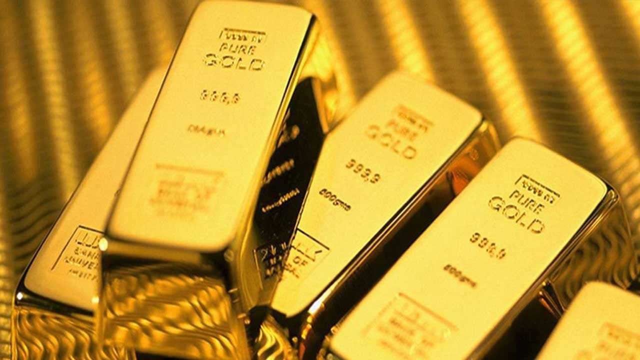 بالدولار.. أسعار الذهب والفضة والبلاتين في تعاملات الجمعة