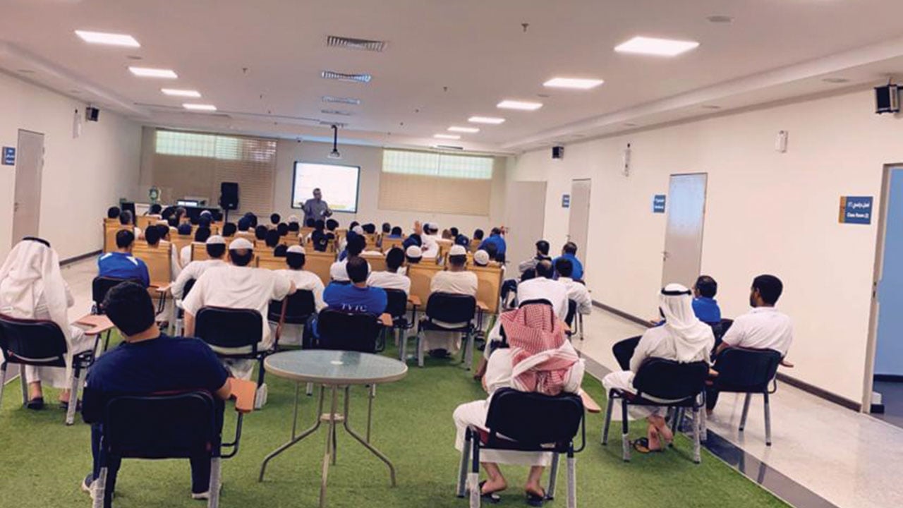 بالصور.. 165مستفيدًا من المعرض التوعوي الأول لأضرار التدخين بسجن بريمان