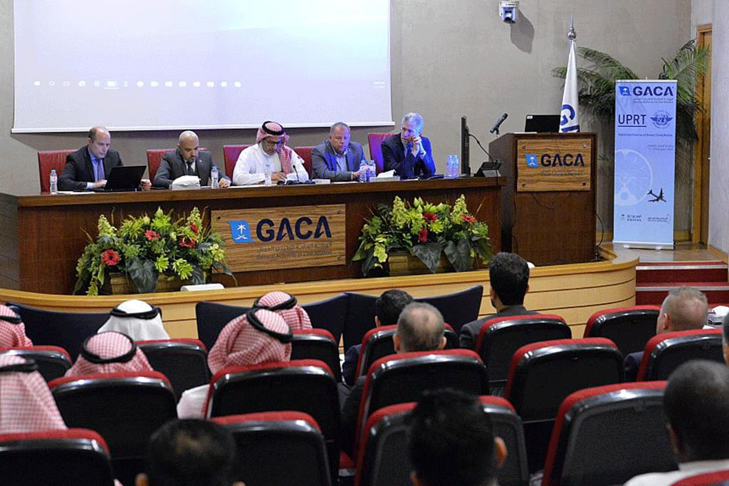 بالصور.. هيئة الطيران تنظم تدريبات لتفادي فقدان السيطرة على الطائرات