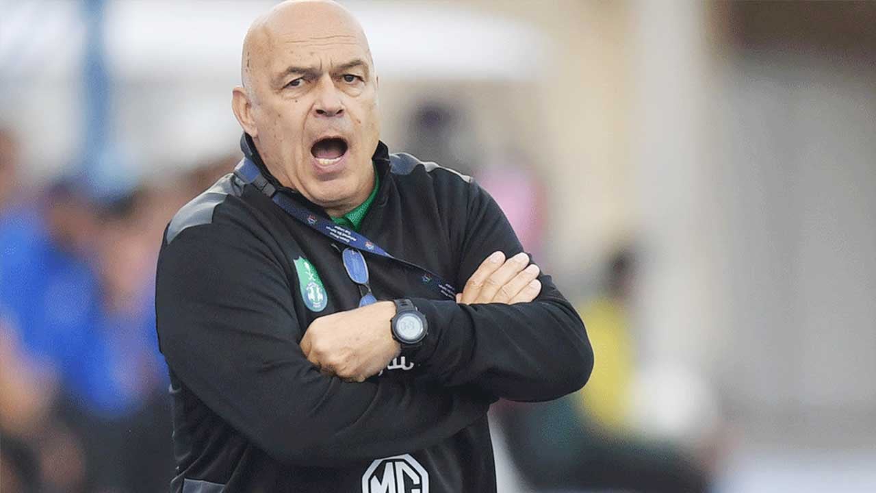 بامعوضة يكشف نوايا الأهلي تجاه جروس