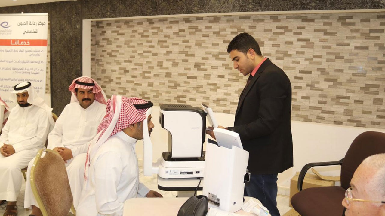 بالصور.. تعليم عنيزة ينفذ حملة «صحة العين» لأكثر من 214 مستفيدًا