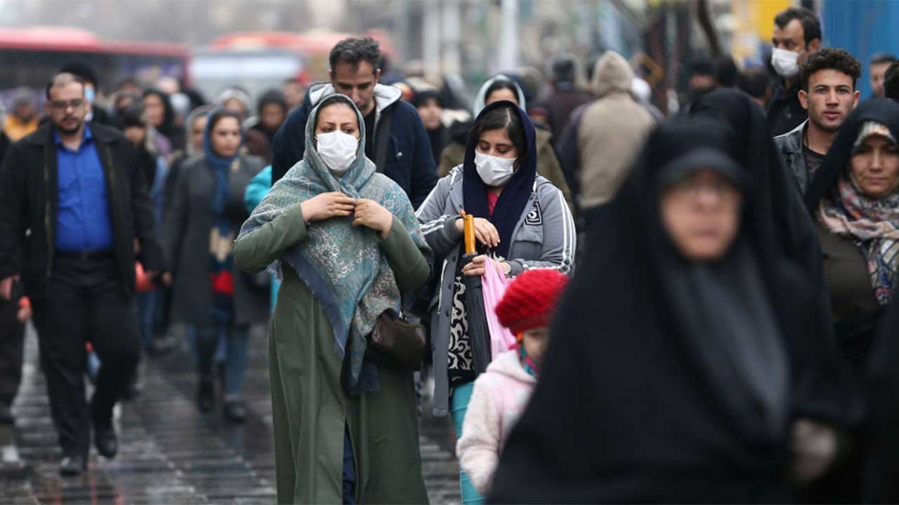 العراق يمدد منع دخول الإيرانيين للبلاد 15 يومًا