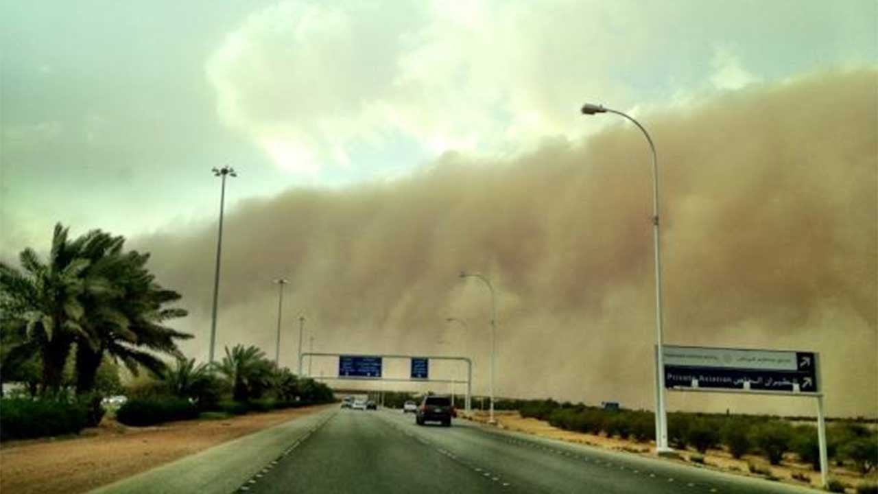 «صحة الرياض» تستنفر مستشفياتها لاستقبال حالات الجهاز التنفسي