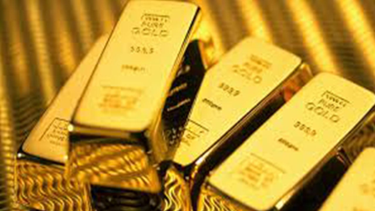 الذهب يخسر 8 دولارات خلال تعاملات الأربعاء