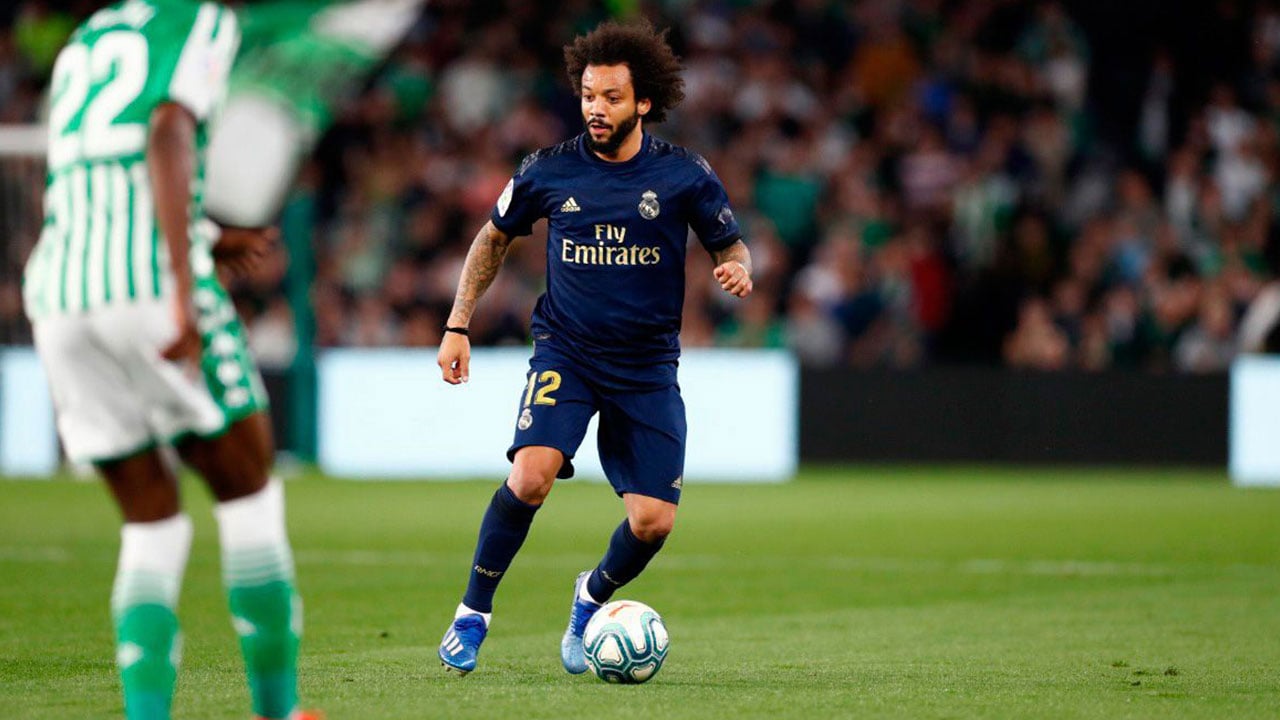 مارسيلو يزيد متاعب ريال مدريد بعد كبوة «بينتو فيامارين»