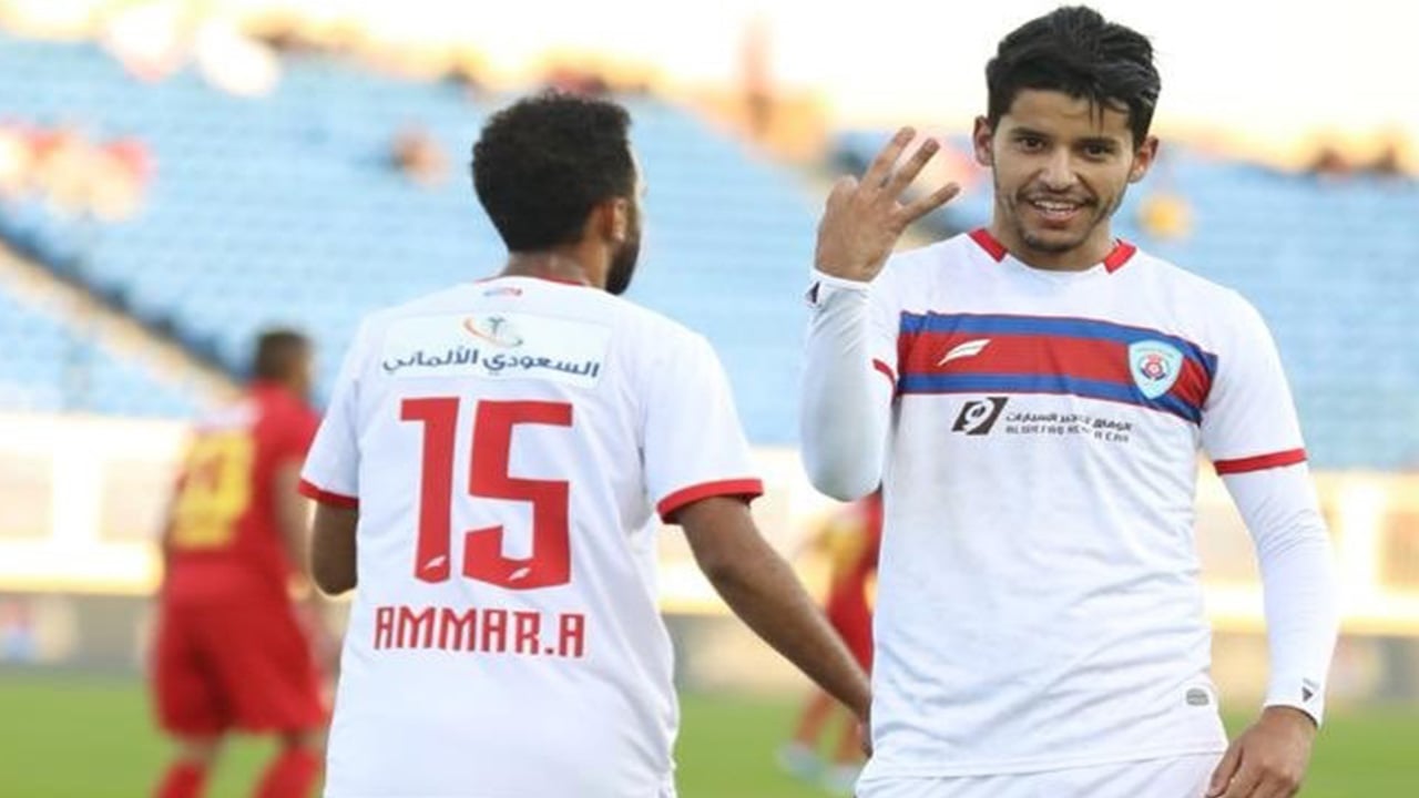 الاتحاد يخطط لخطف نجم أبها الصيف المقبل