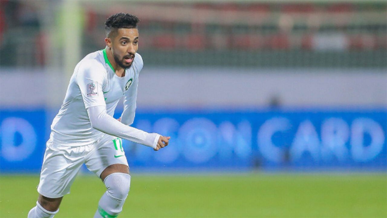 «العزل الصحي» يُجبر هتان باهبري على تغيير المهنة