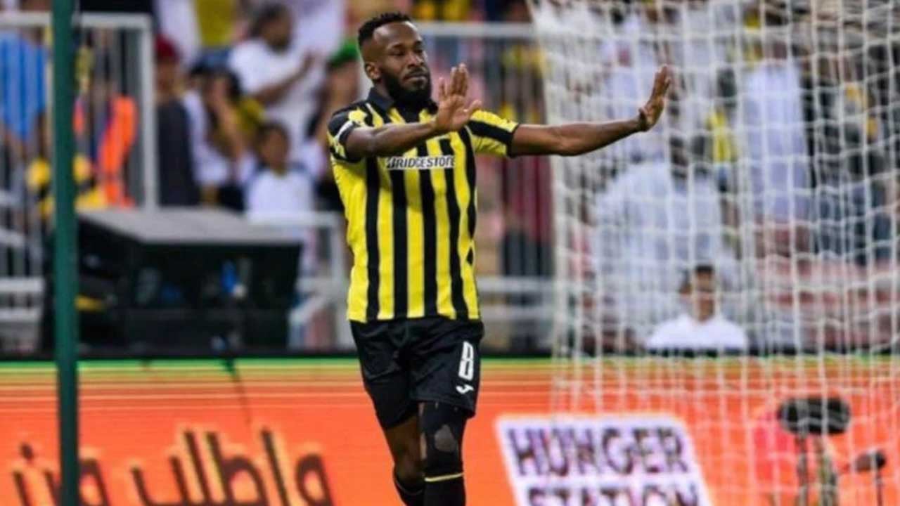 النصر يقبل اعتذار المولد عن احتفال «الثلاثية»