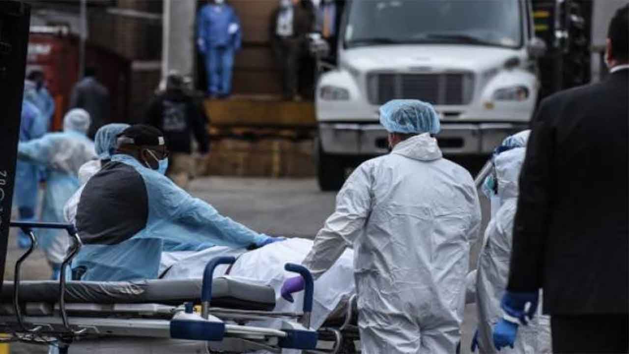 خلال 24 ساعة.. وفيات «كورونا» بالولايات المتحدة تتجاوز الـ 1700 حالة