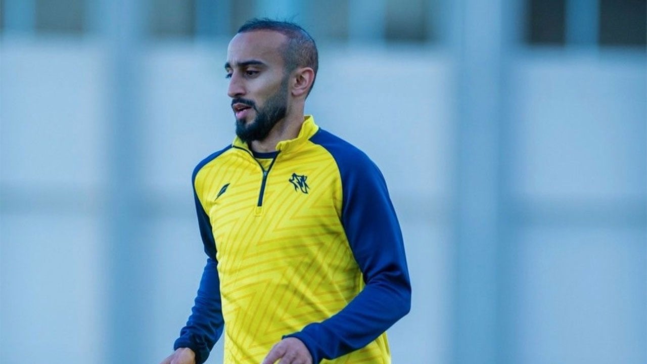 السهلاوي يتغنى بـ«أسطورة الأهلي»: أحد أفضل اللاعبين في العالم
