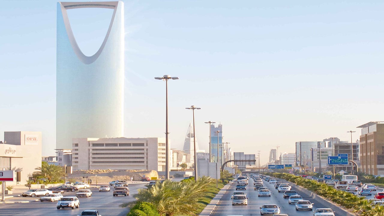 الزعاق يوضح حركة الشمس ومستوى الظل على المملكة حتى نهاية شوال