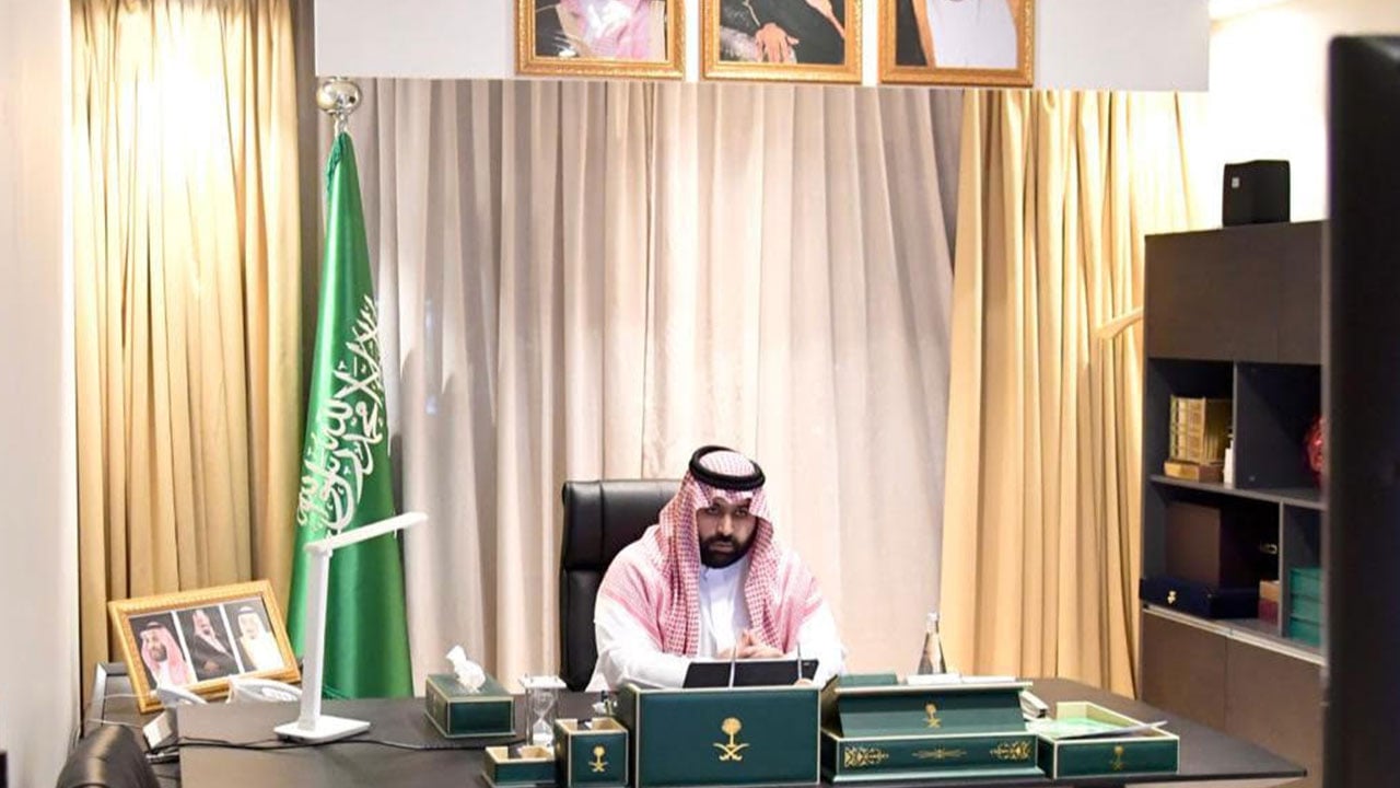 بالصور.. نائب أمير منطقة جازان يطَّلع على تقرير أعمال إدارة تعليم محافظة صبيا