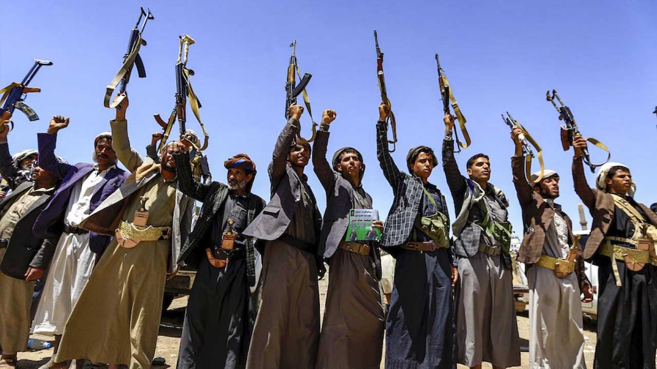 بتعليمات إيران.. ميليشيا الحوثي تتكتم على إصابات كورونا بمناطق سيطرتها