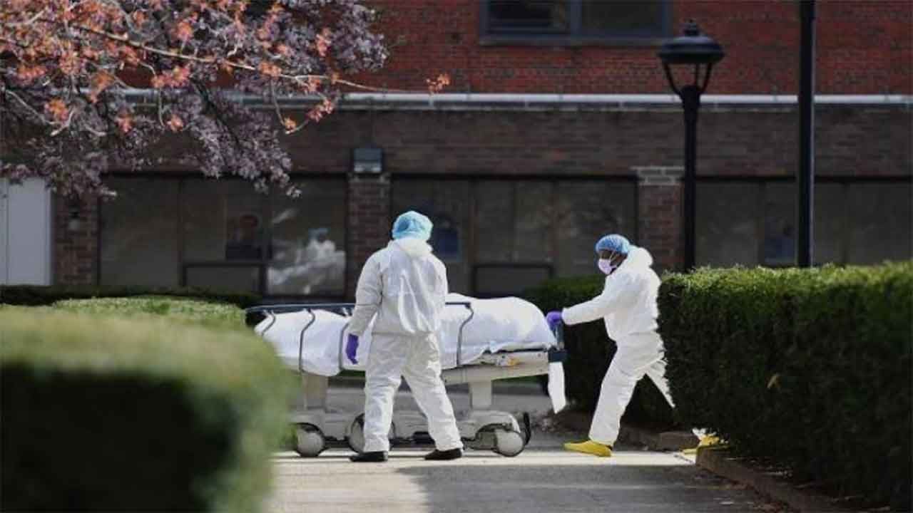 أمريكا تسجِّل 1.76 مليون إصابة بكورونا وأكثر من 103 آلاف وفاة