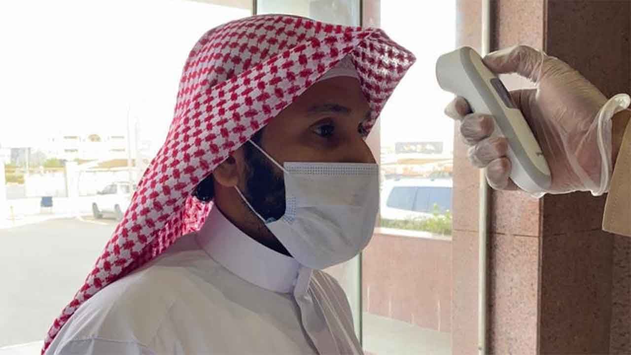 «الشؤون الإسلامية» بجازان تنفذ إجراءات وقائية لعودة موظفيها