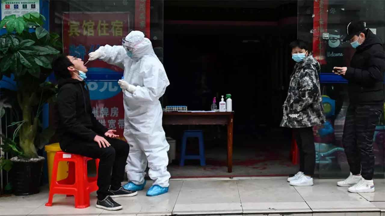الصين تسجل 4 إصابات جديدة بفيروس كورونا