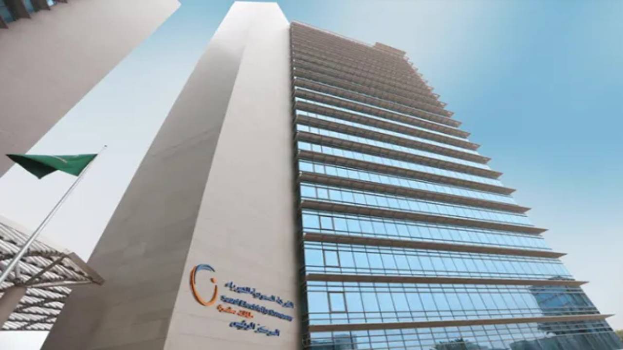 وفاة موظف بشركة الكهرباء صعقًا في الباحة ‎