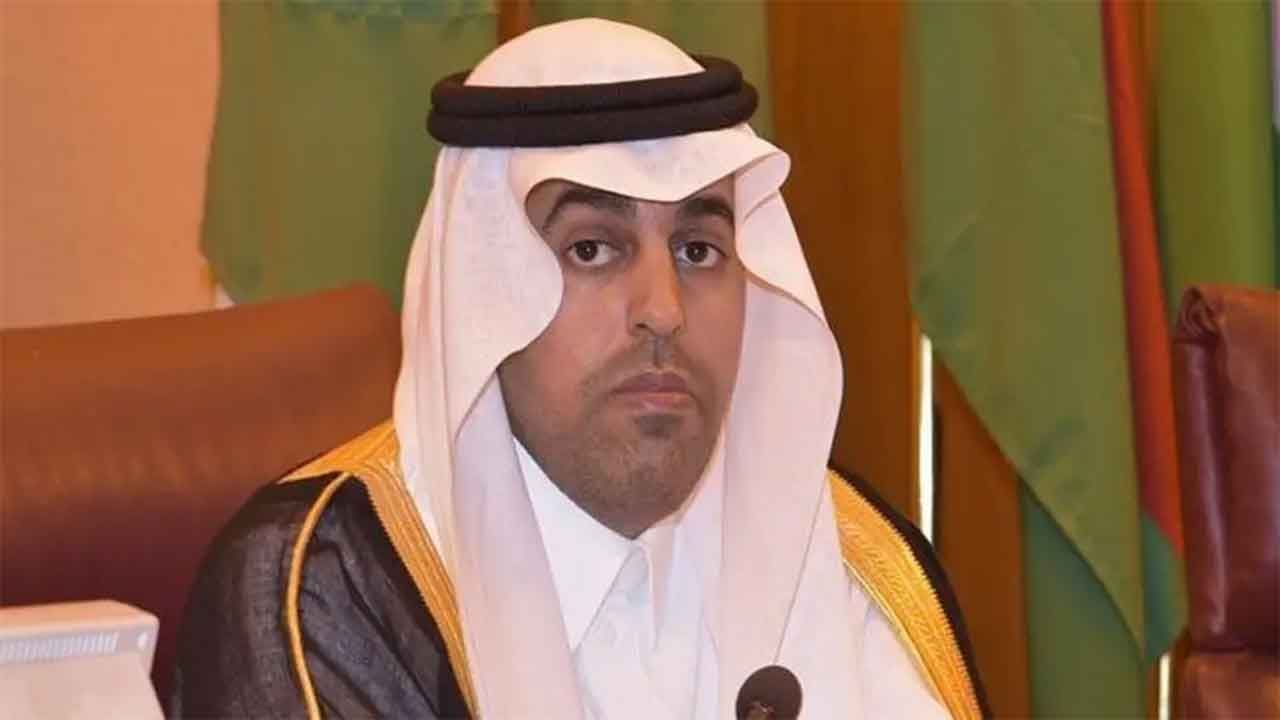 رئيس البرلمان العربي يرحب بقرار إقامة الحج بأعداد محدودة للموجودين داخل المملكة