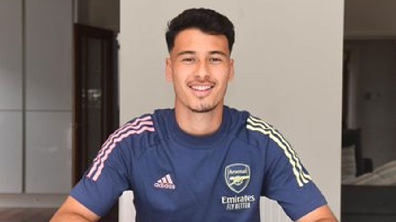 أرسنال يؤمن نجمه البرازيلي مارتينيلي بعقد طويل الأمد
