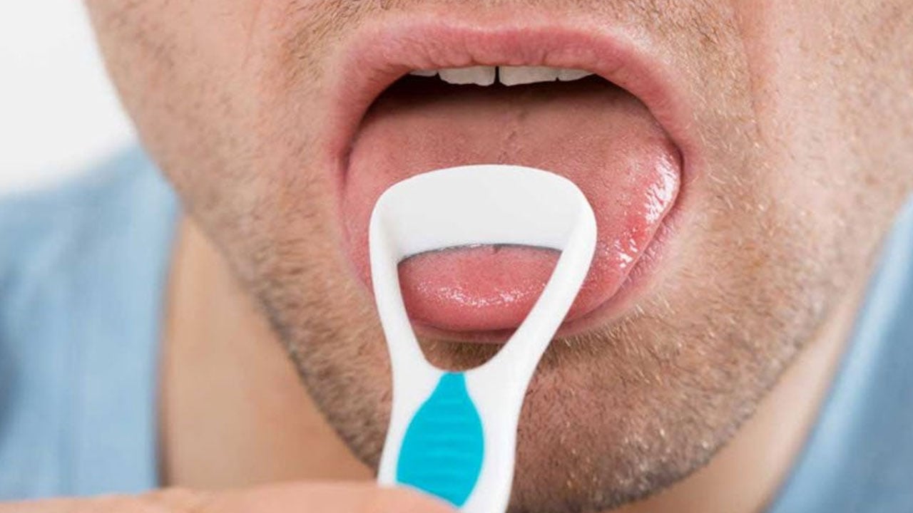 أطباء يكشفون 6 دلائل للون اللسان