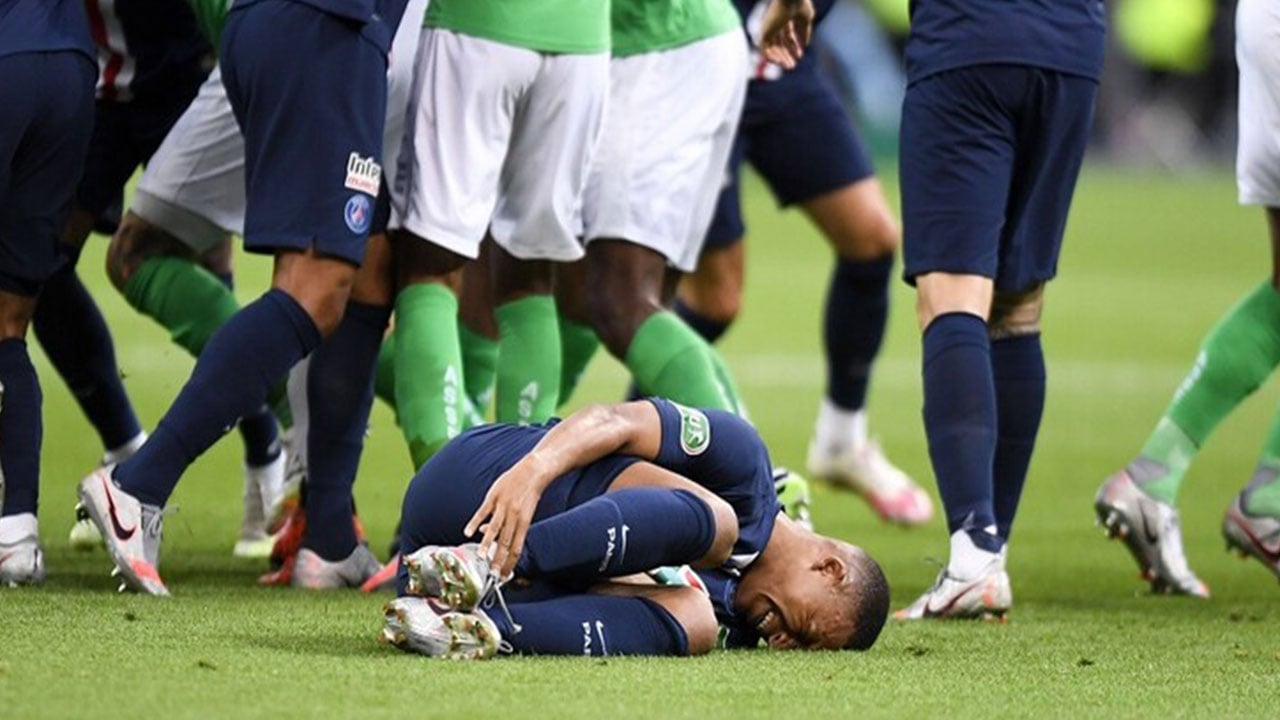 باريس سان جيرمان.. غموض يحيط بإصابة مبابي في نهائي كأس فرنسا