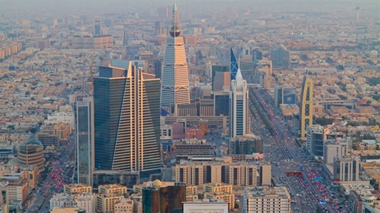 أخبار السعودية اليوم.. «الزكاة والدخل» تضبط مخالفات لضريبة الـ15%.. و«حرس الحدود» يحبط تهريب مواد مخدرة