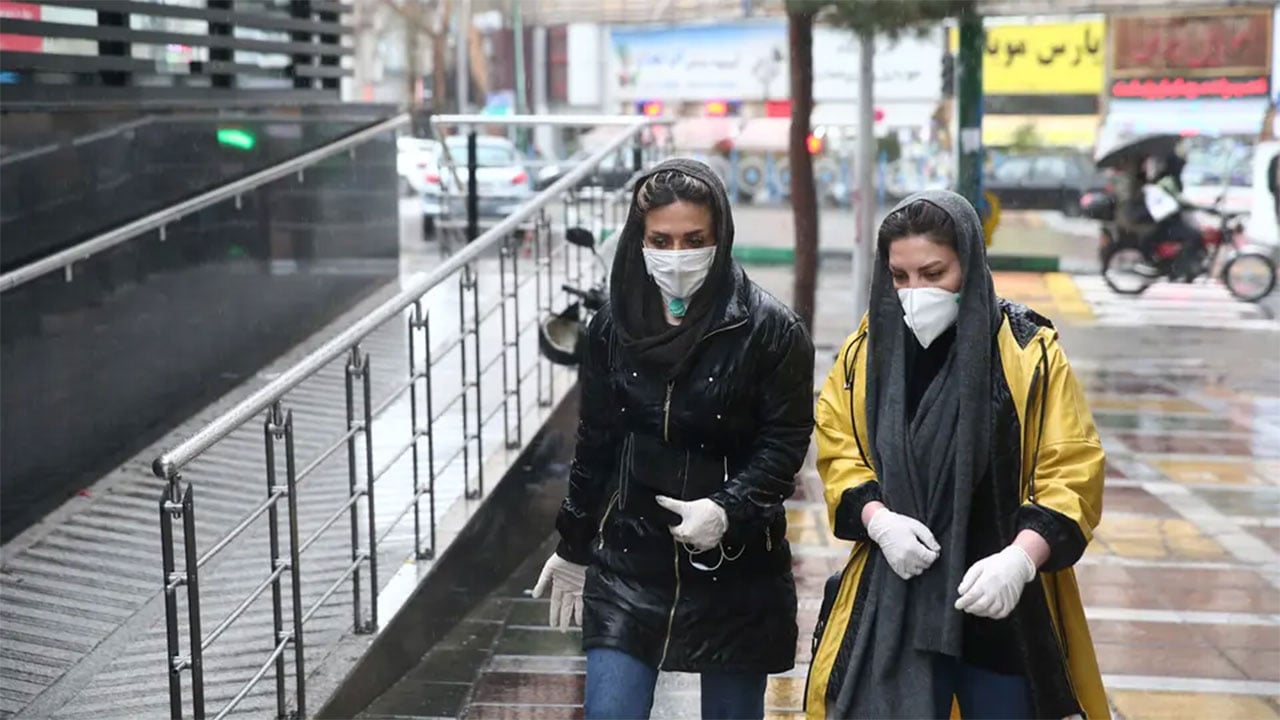 إيران.. 2598 إصابة جديدة بكورونا و215 حالة وفاة