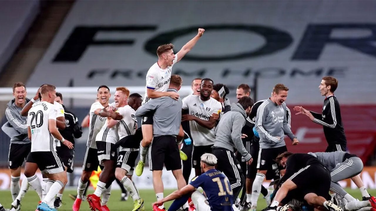 بعد غياب عام.. جو بريان يقود فولهام للعودة للدوري الإنجليزي الممتاز