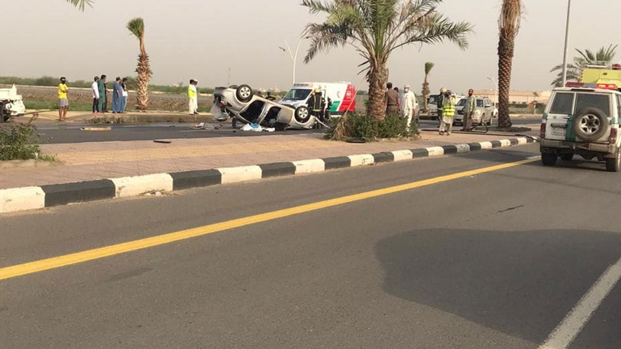 بالفيديو والصور.. مصرع شاب في حادث مأساوي بجازان