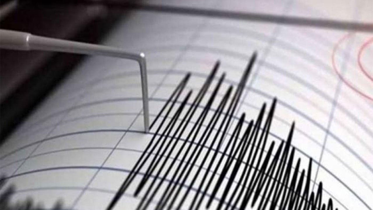 زلزال بقوة 4 درجات يضرب وسط تركيا