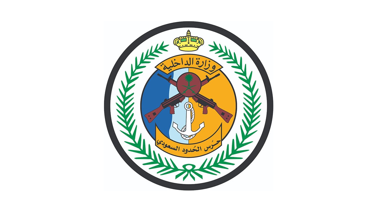 حرس الحدود ينقذ طفلة من الغرق بشاطئ شرما