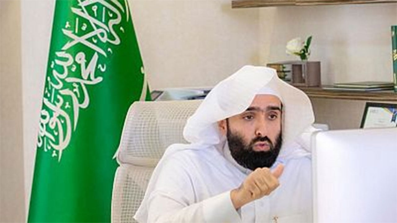 عبر الاتصال المرئي.. رئيس ديوان المظالم  يُناقش مستجدات الخدمات القضائية الإلكترونية مع رؤساء المحاكم