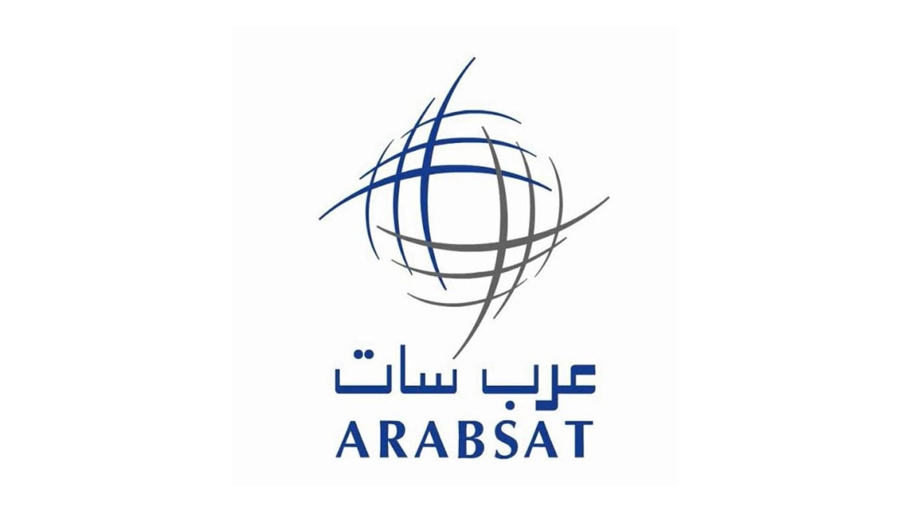 يشمل تقنية جديدة.. «عرب سات» توقع عقدًا مع إيرباص لتصنيع أول أقمار الجيل السابع «بدر 8»