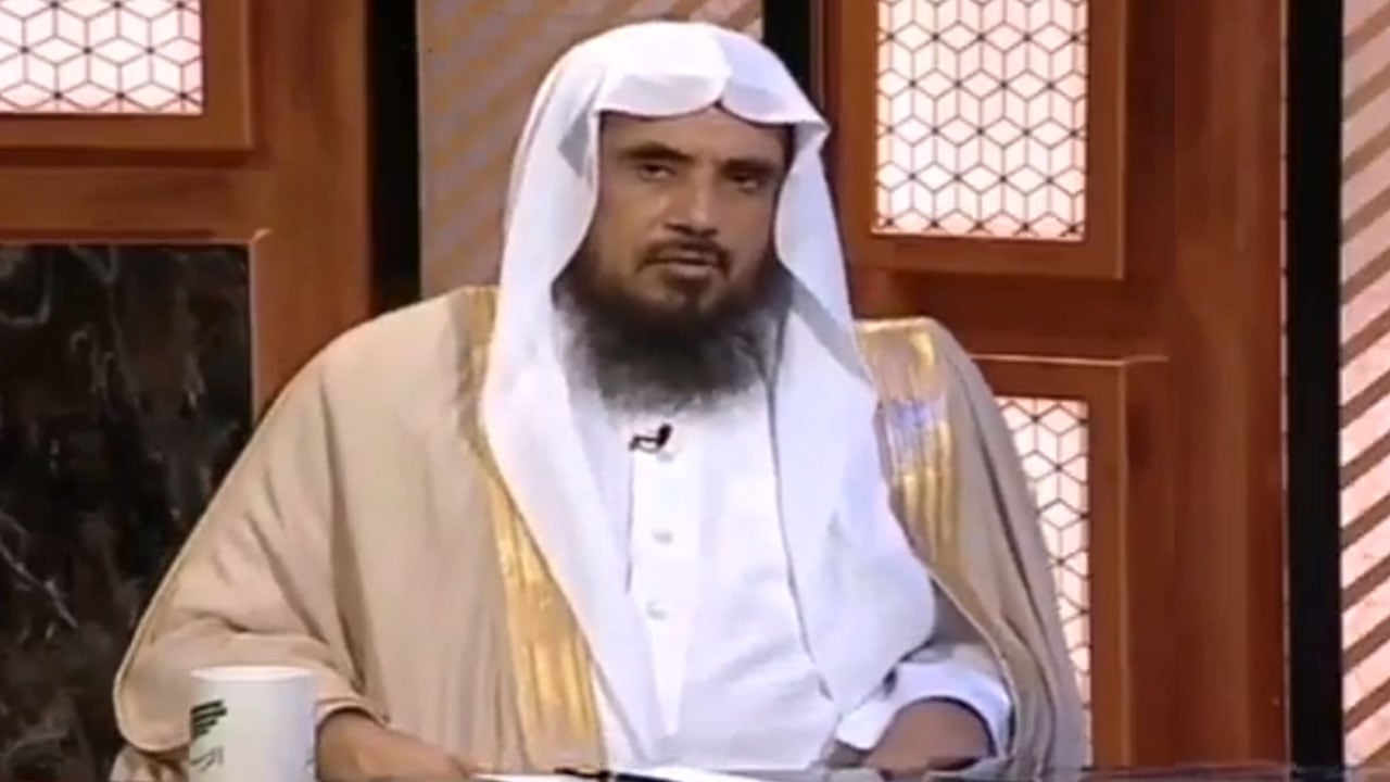 بالفيديو.. الخثلان يوضح حكم الأكل من ذبائح لم يُسمّ عليها