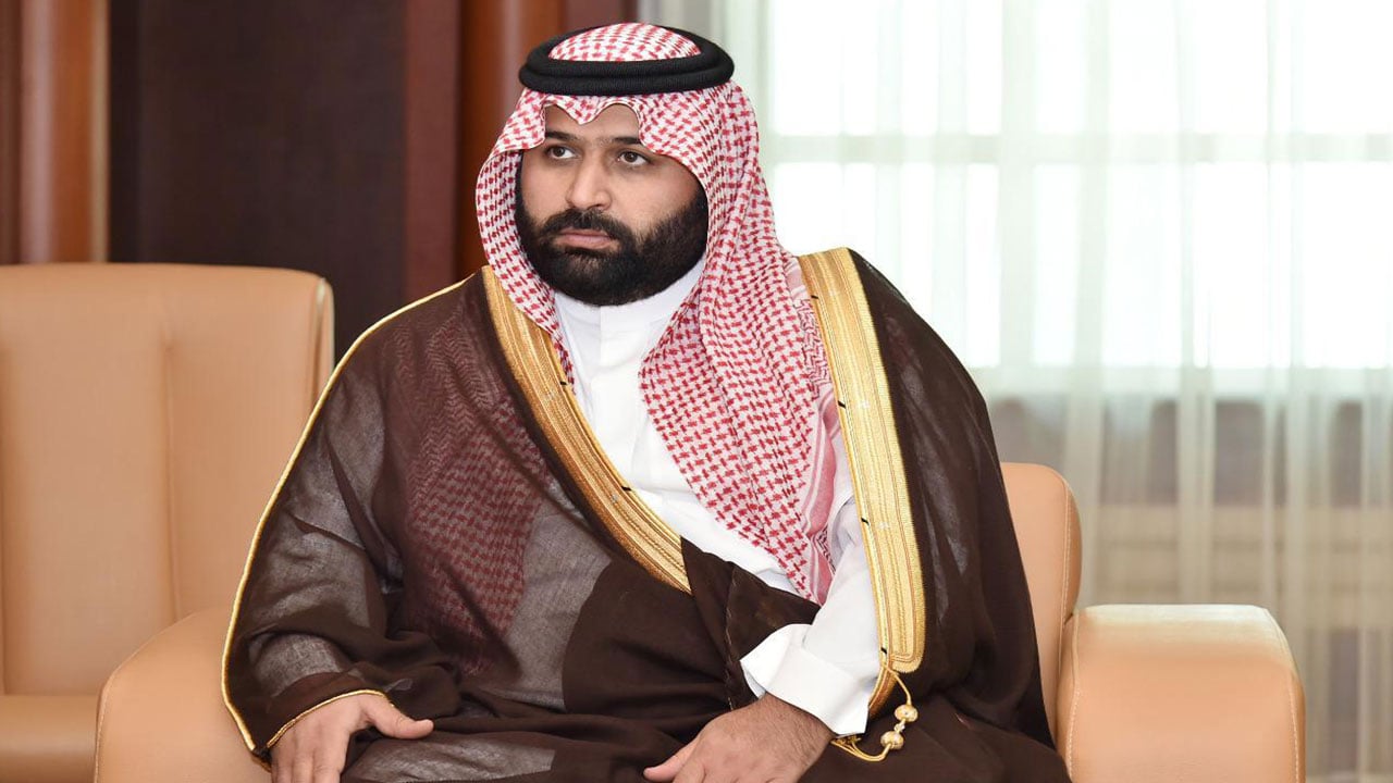 القيادة تعزي والد وذوي شهيد الحد الجنوبي سلمان الغزواني