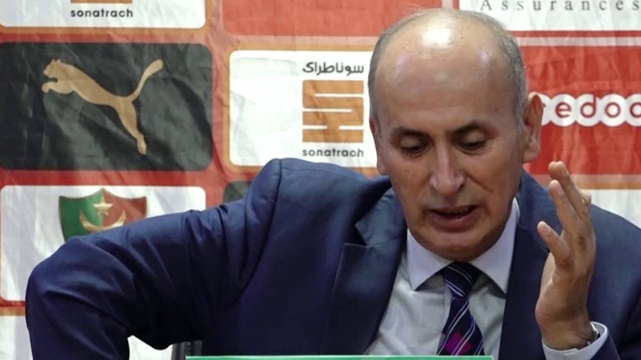 إيقاف رئيس مولودية الجزائر 6 أشهر وغرامة ألفي دولار