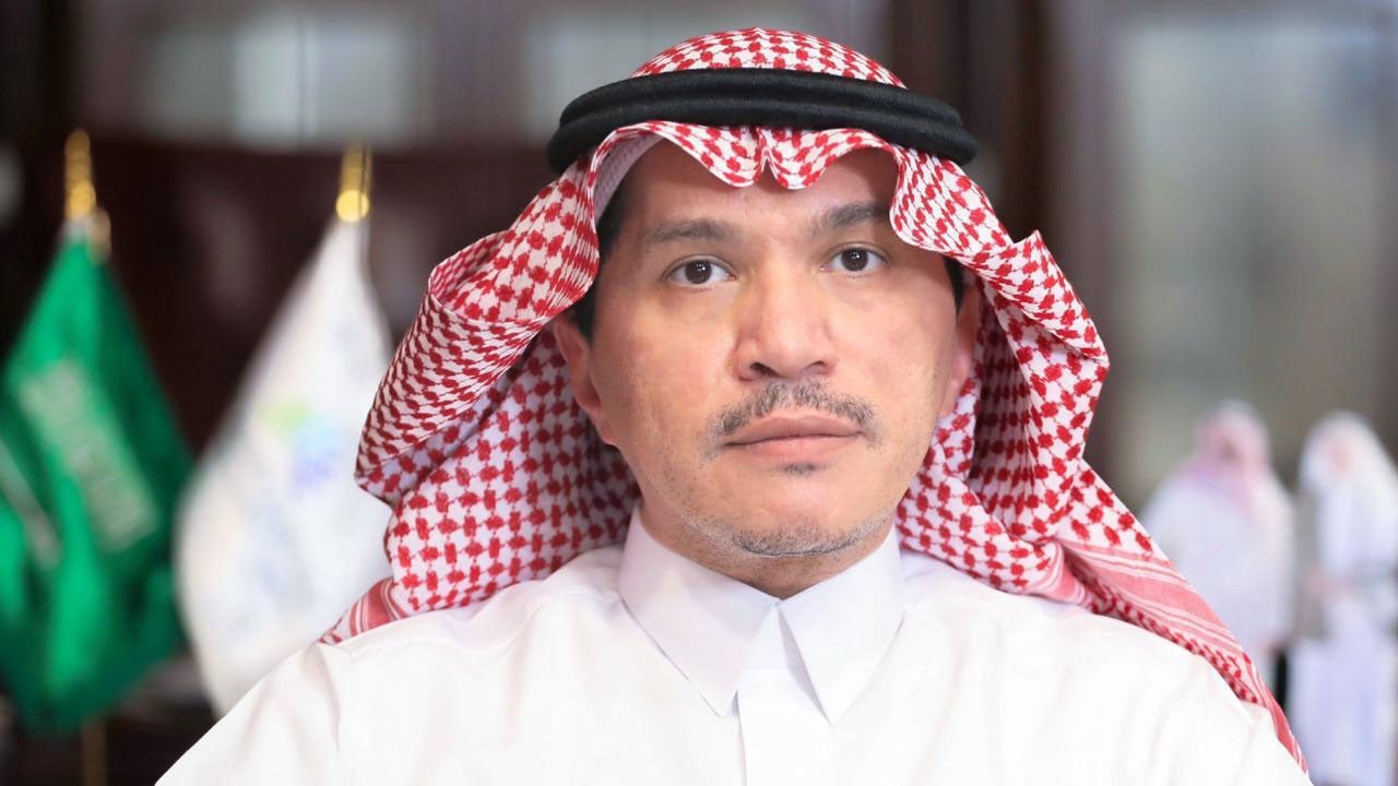 د. حسام زمان يصدر توجيهًا بالخروج المبكر لمنسوبات «تقويم التعليم»