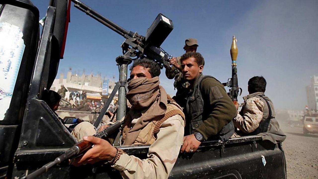 ميليشيا الحوثي الإرهابية تختطف 11 مدنيًّا في محافظة البيضاء