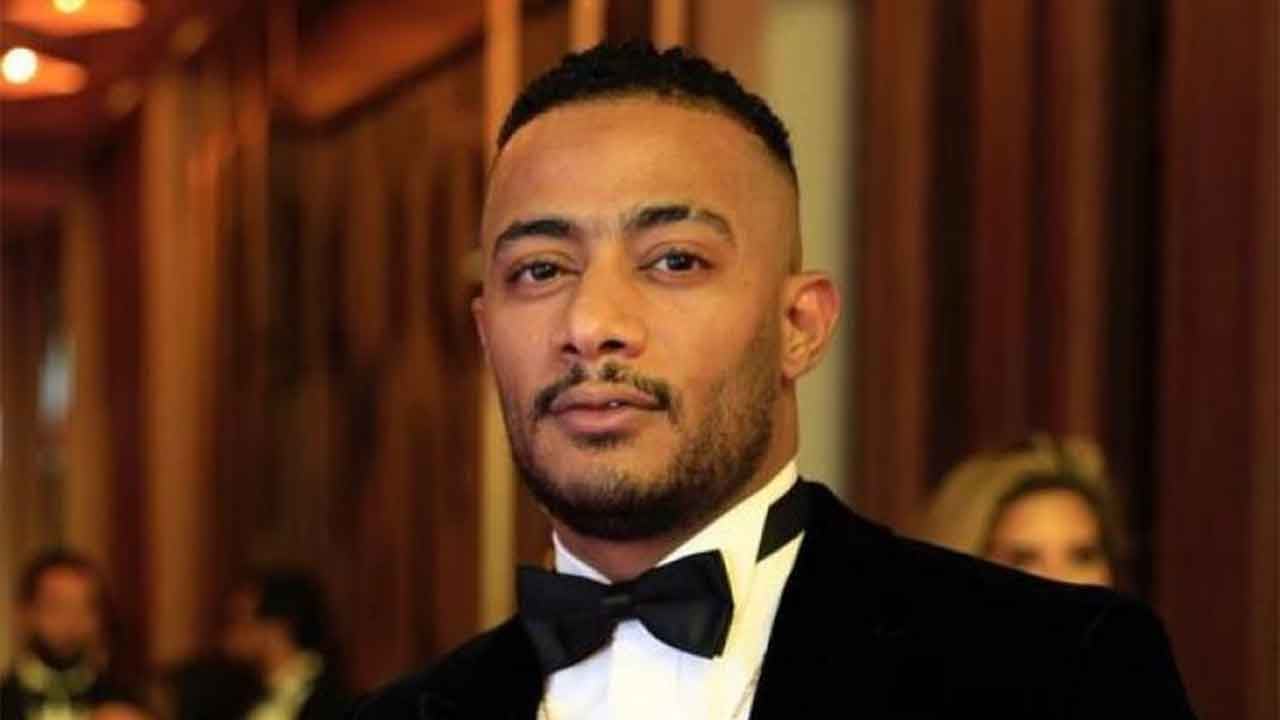 بالفيديو.. انهيار محمد رمضان بالبكاء خلال مؤتمر صحفي لهذا السبب