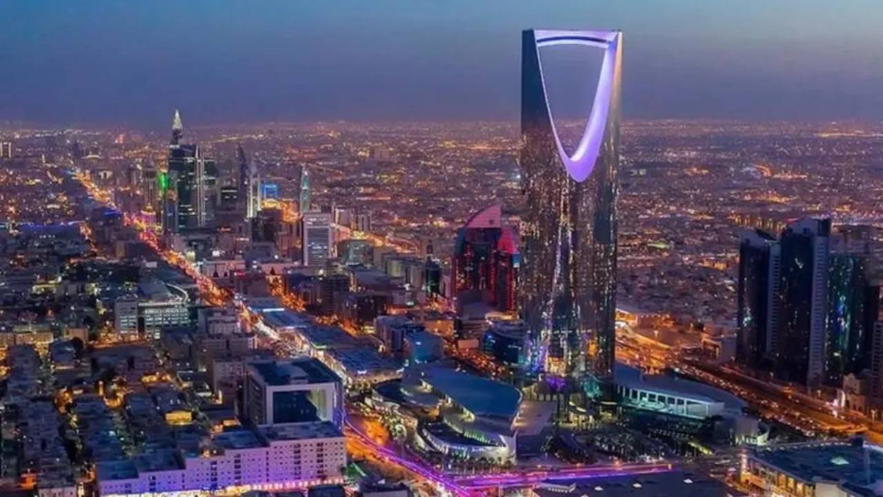 الحصيني: دخول النجم الثالث من سهيل وانخفاض الحرارة بداية من الغد