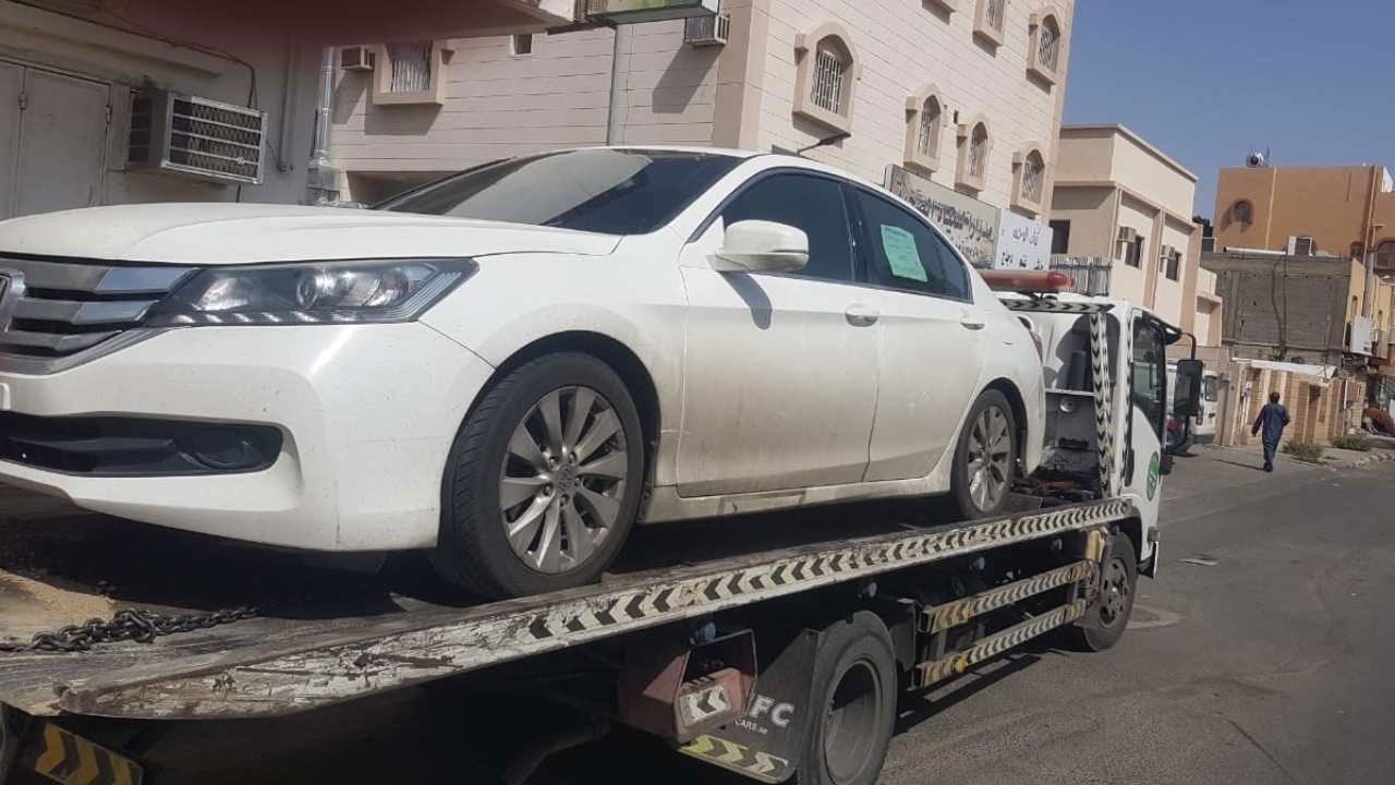 القبض على قائد المركبة الذي نشر ممارسته التفحيط في «تيك توك»