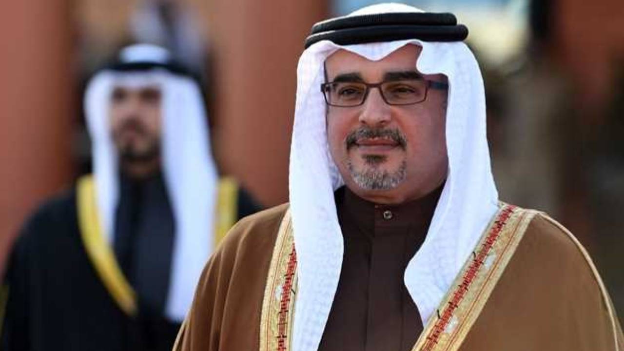 ولي عهد البحرين ونتنياهو يستعرضان مجالات التعاون.. هاتفيًا